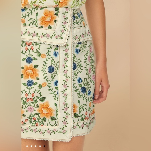 FARM Rio Off White Folk Floral Mini Skirt Size 27/4 - Picture 4 of 8